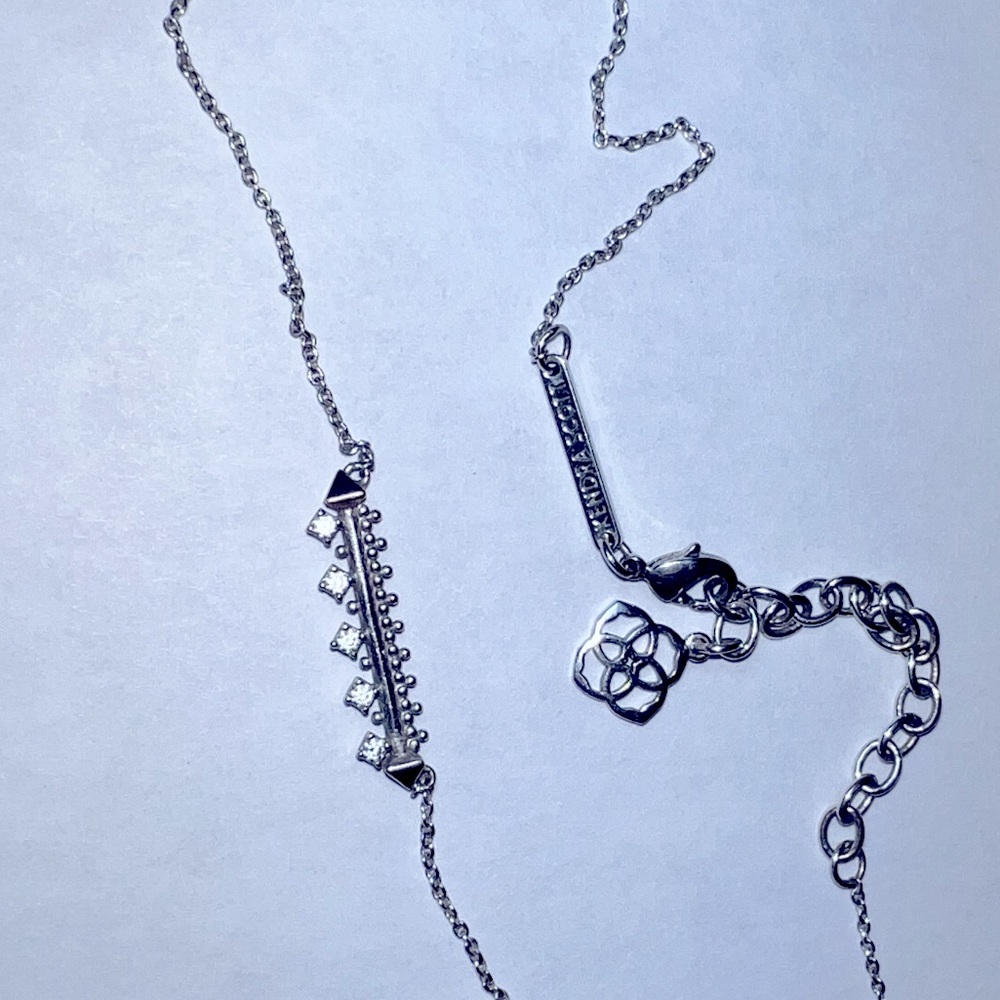 Kendra Scott Anissa Bar Pendant necklace